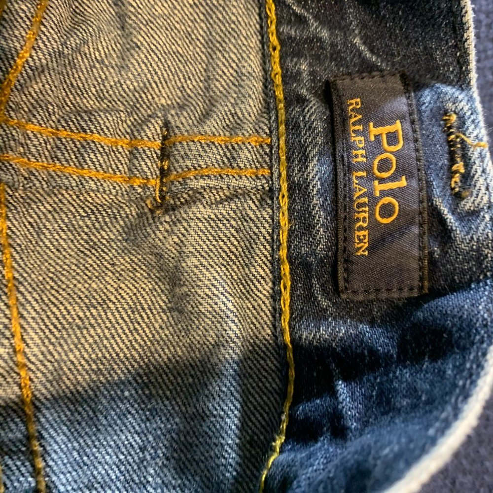 Jeans - Picture 3 of 4